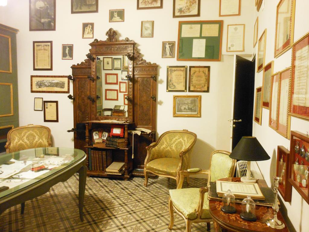 Palazzo Antica Via Appia Bed & Breakfast Bitonto Bagian luar foto