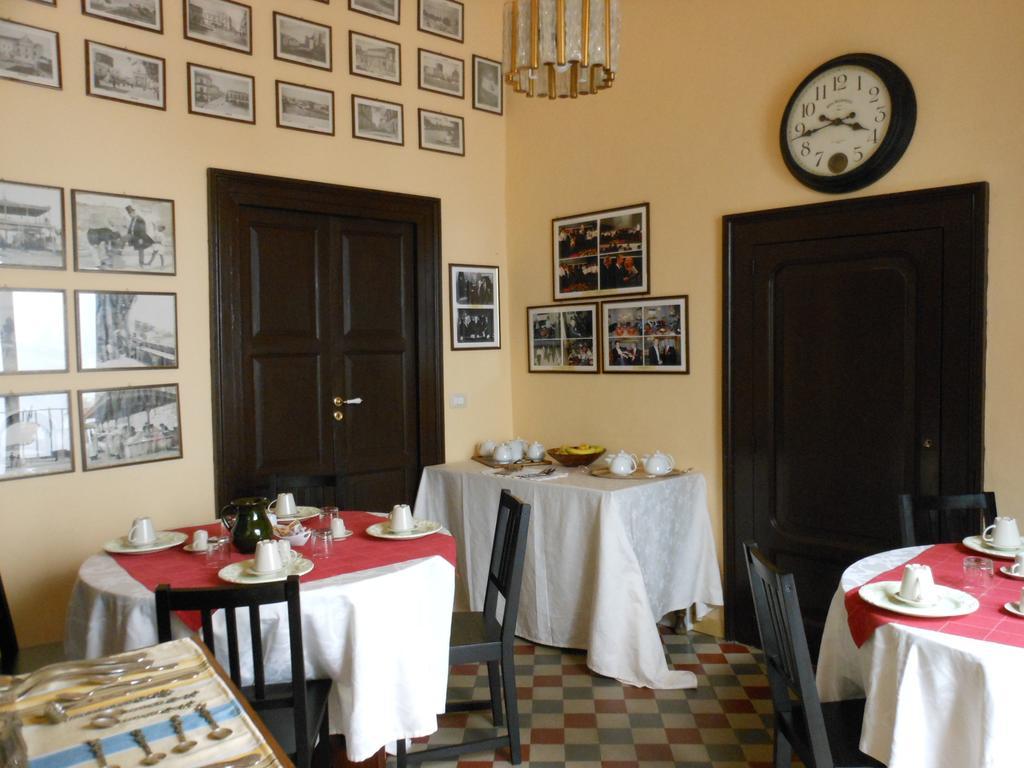 Palazzo Antica Via Appia Bed & Breakfast Bitonto Bagian luar foto